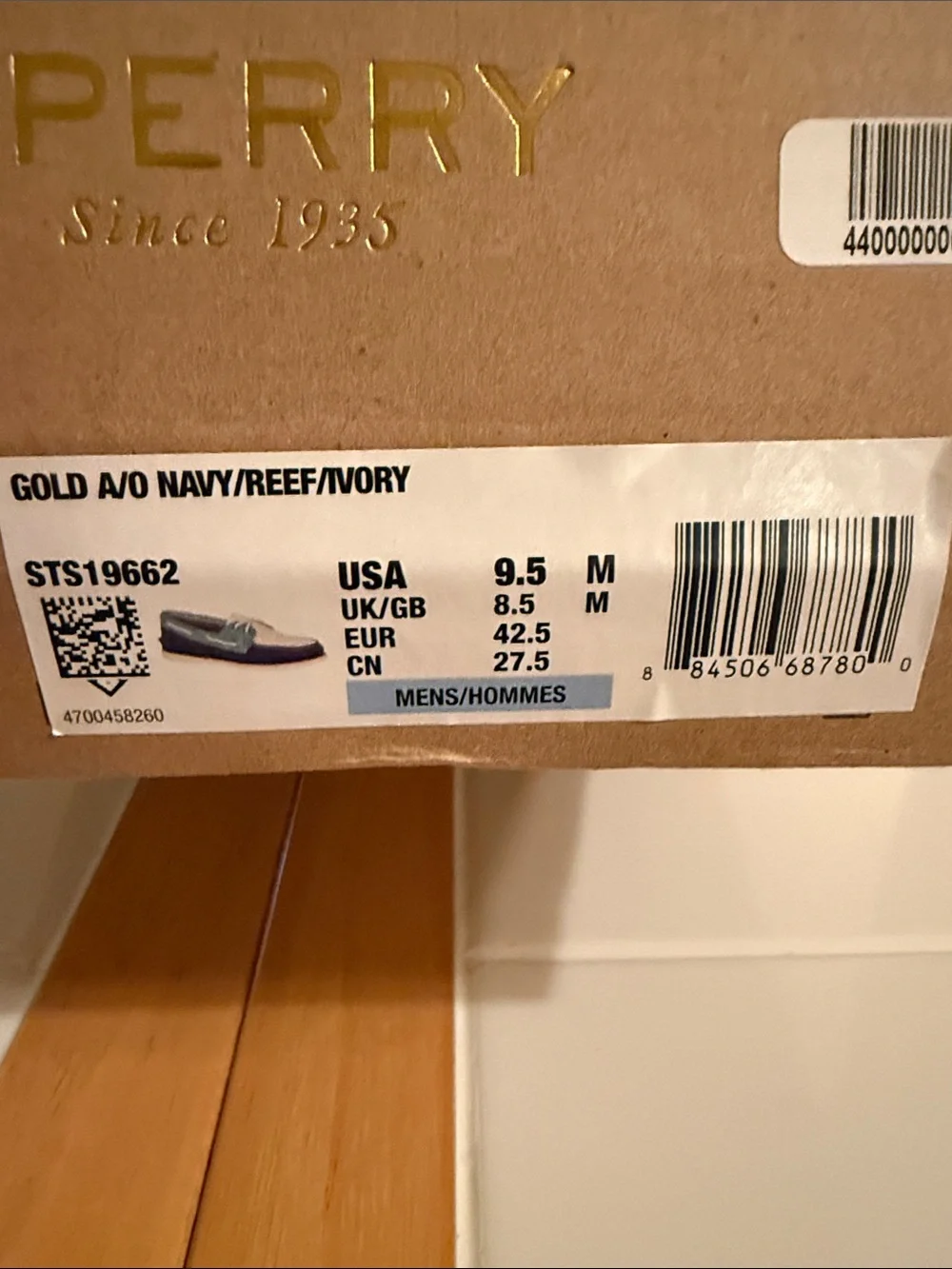 Sperry Men’s Gold Cup Collection Boat Shoes Navy/Reef/Ivory Lambskin Lined